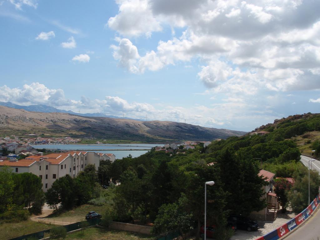 Apartments Ariana Паг Екстер'єр фото